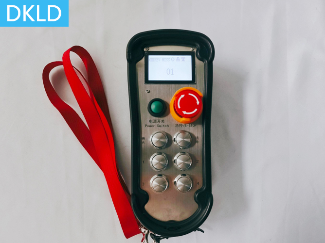 強電磁場環(huán)境4路開關量工業(yè)無線遙控器