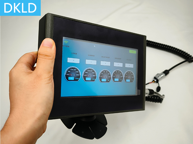5-10路傳感器回傳顯示7寸車載顯示屏系統(tǒng)