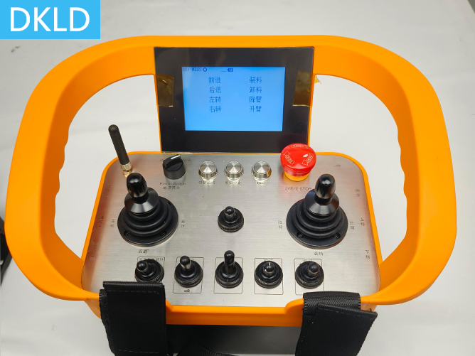 裝載機工業(yè)遙控器