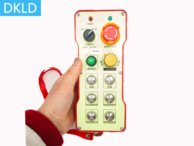 帶夜視功能工業(yè)遙控器